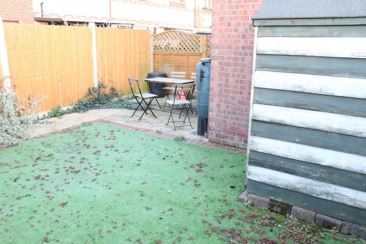 Garland Modern Apartment With Private Garden & Parking Dartford 5 ภายนอก รูปภาพ
